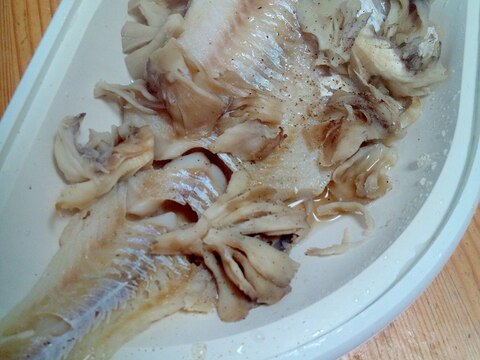 塩・黒胡椒☆鱈と舞茸の蒸しもの☆シリコンスチーマー